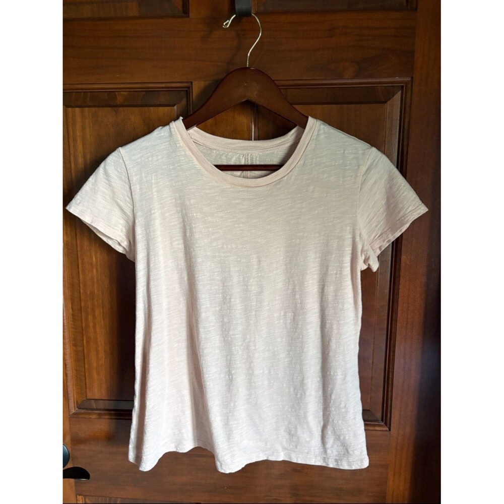 Lauren Conrad Classic Crewneck Short Sleeve Top in Light Pink- Women's Small